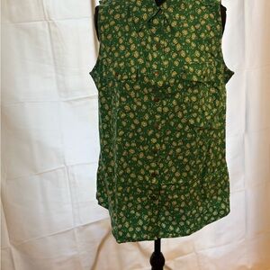 LuLaRoe Roxanne Green Floral Sleeveless Top